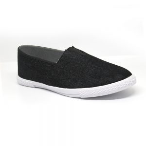 canvas shoes in black